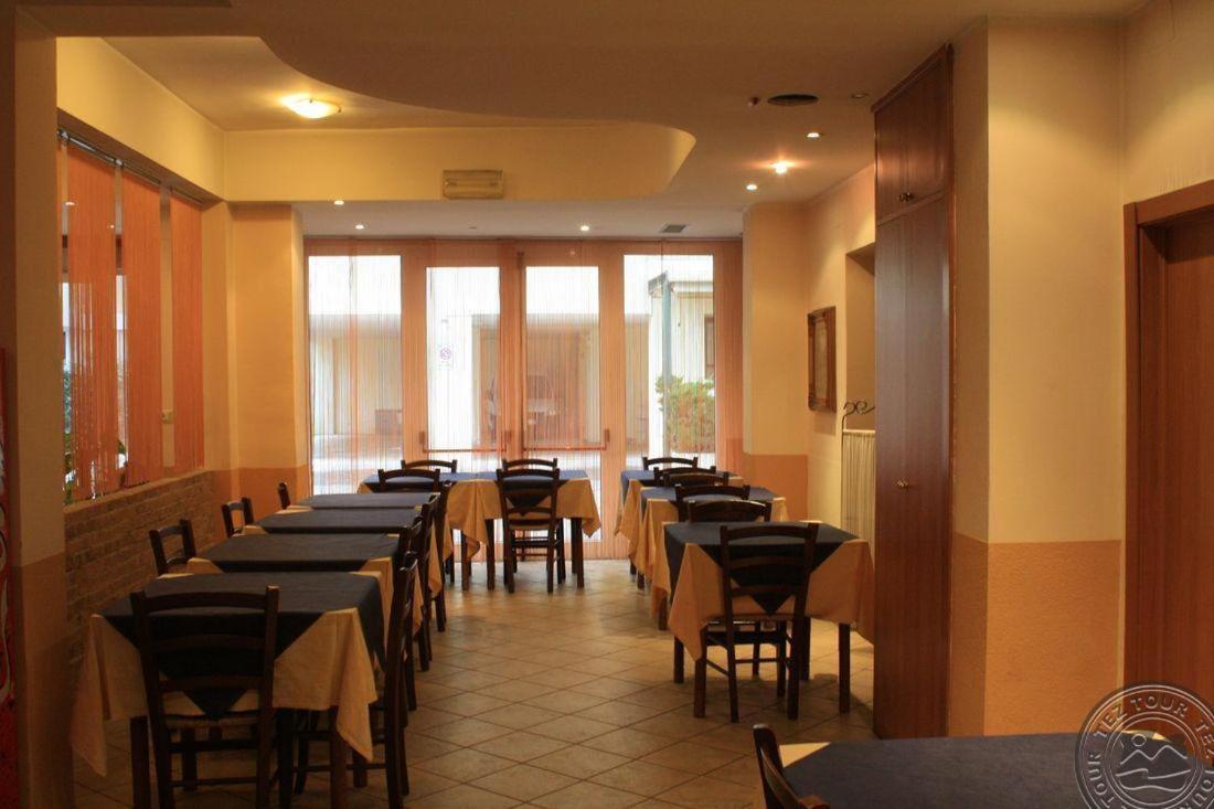 Hotel Donau 里米尼 外观 照片
