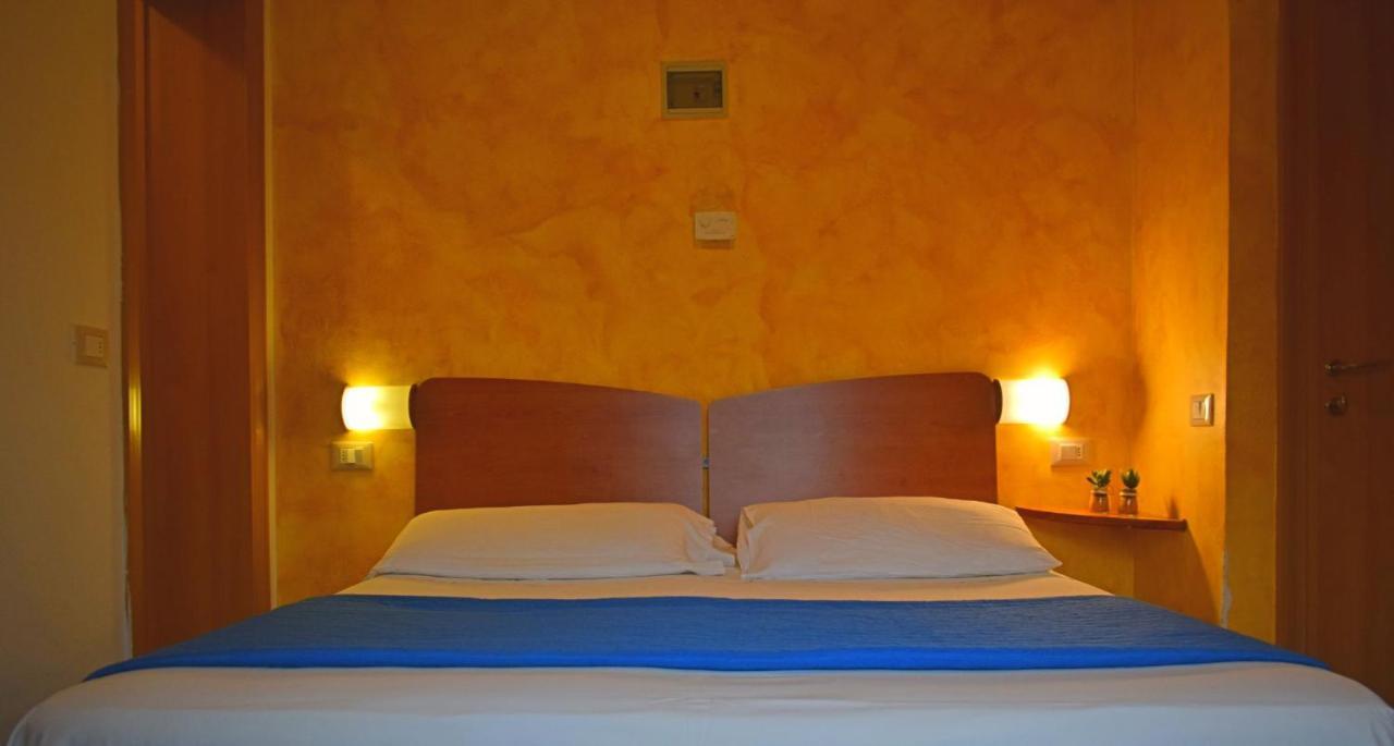 Hotel Donau 里米尼 外观 照片